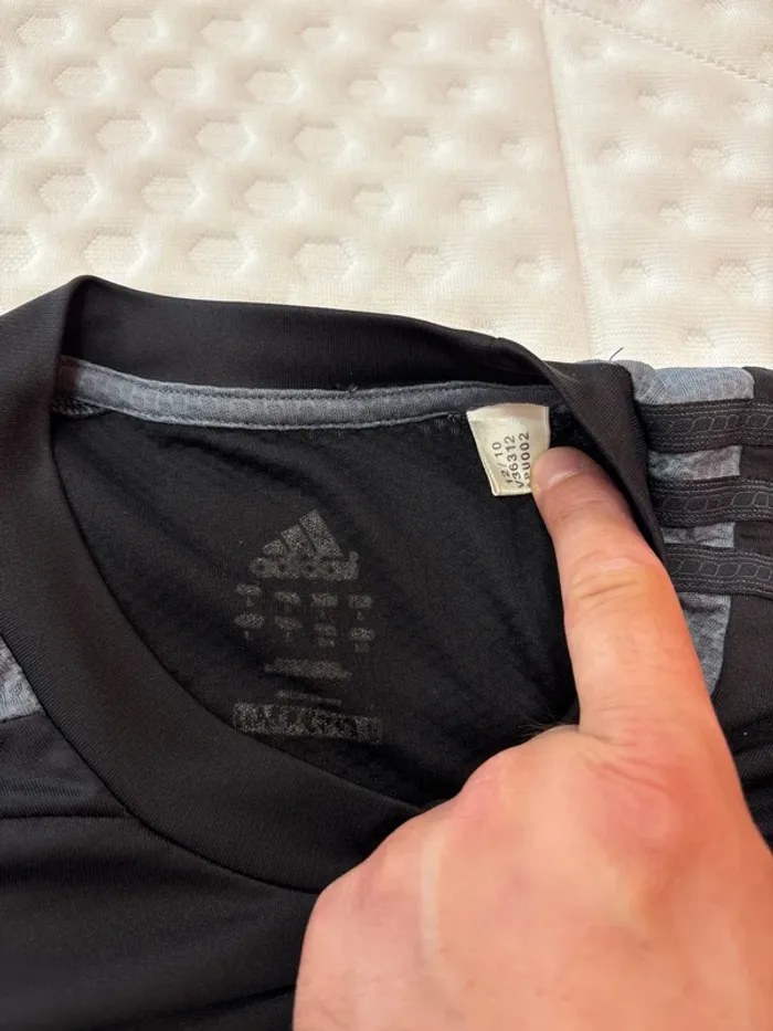 T-shirt de sport pour homme Adidas taille L noir - photo numéro 4