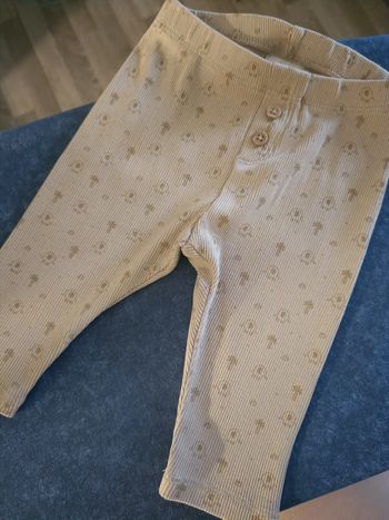 Legging tape à l'oeil