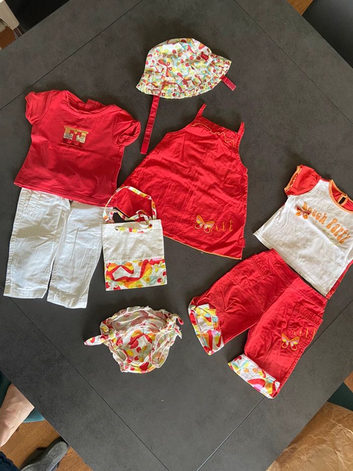 Lot de vêtements plage fille maillot de bain 6 mois ELLE