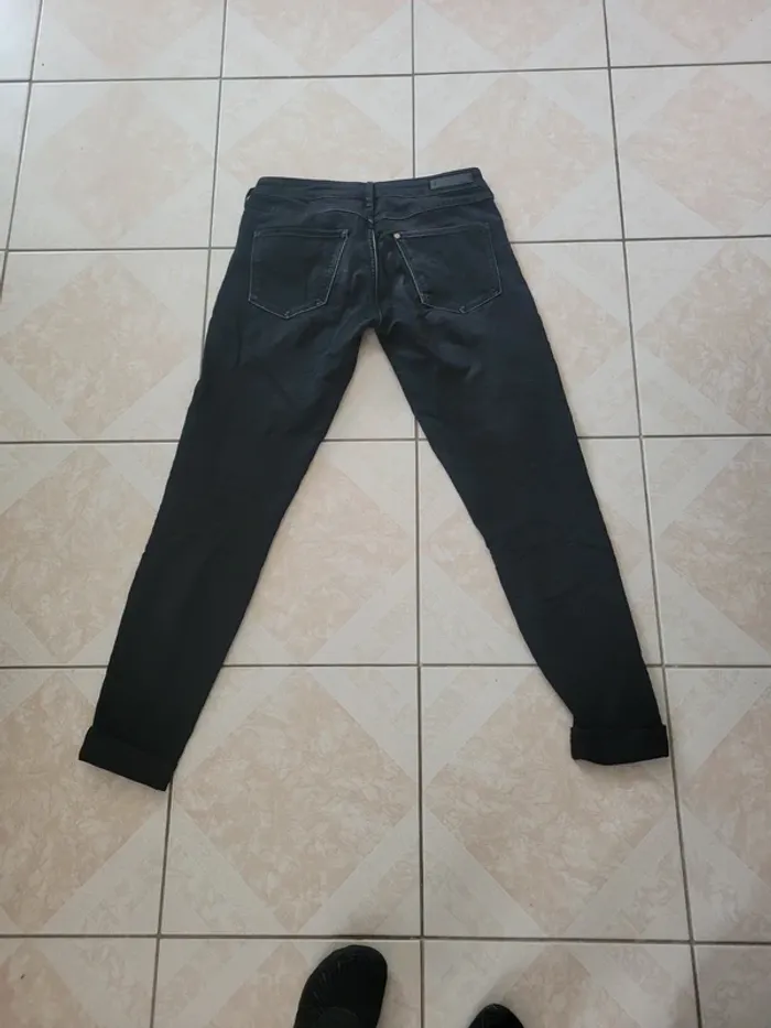 Jean super skinny taille 38 ou 28/32 - photo numéro 4