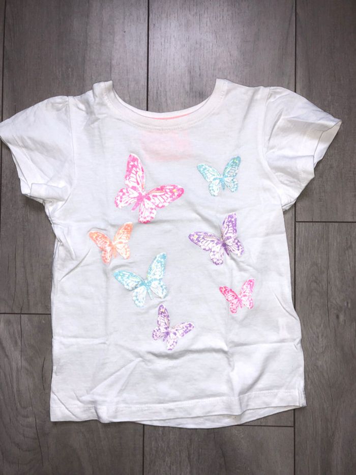 T-shirt 6-7 ans 🦋