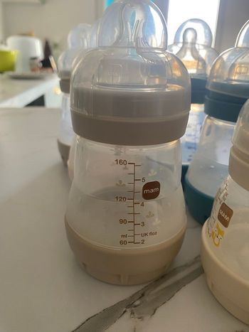 5 biberons tétine une