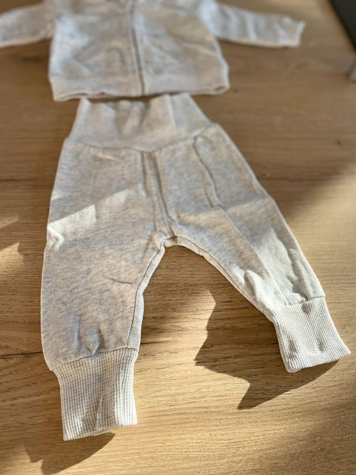 Survêtement - photo numéro 2