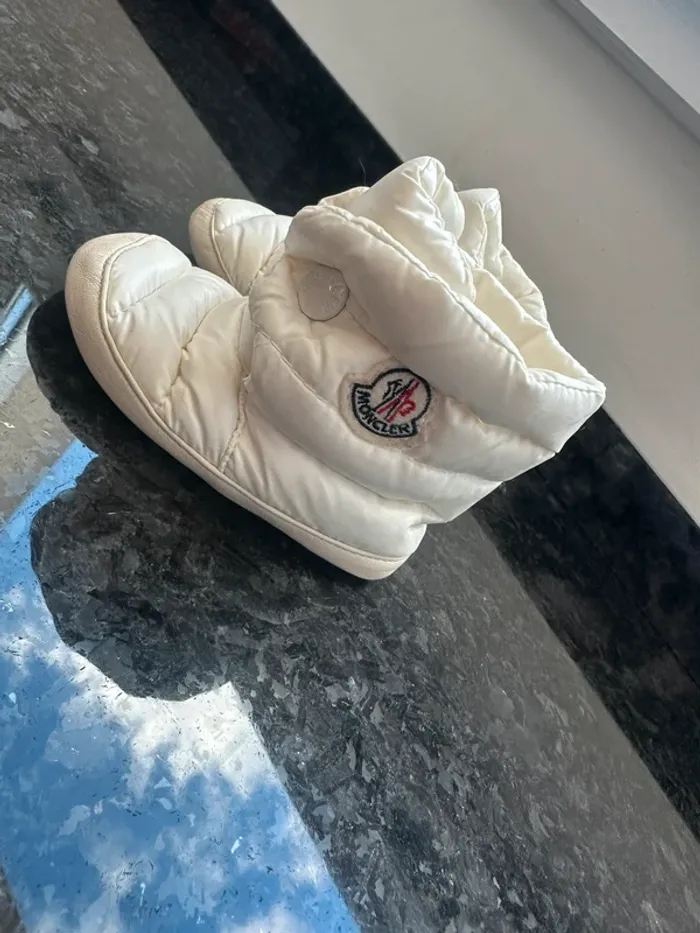 Chaussure bébé - photo numéro 2