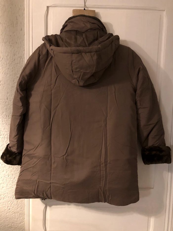 BB- manteau/veste 3/4 « taupe » à capuche T 38/40 NEUF - photo numéro 2