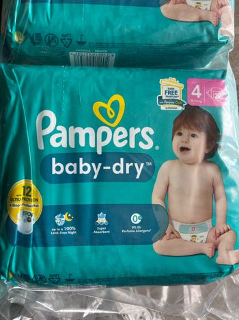 Couches Pampers Baby Dry Taille 4 x 176