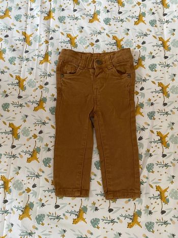 Pantalon tape à l’œil