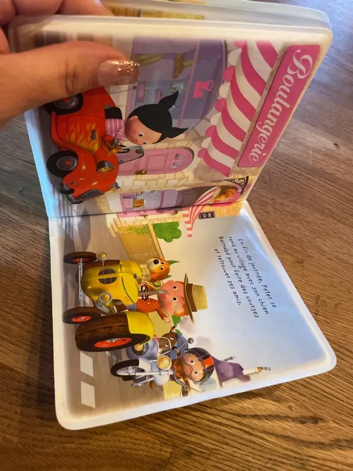 Livre pour le bain P’tit garçon Le tracteur de Peter - photo numéro 9