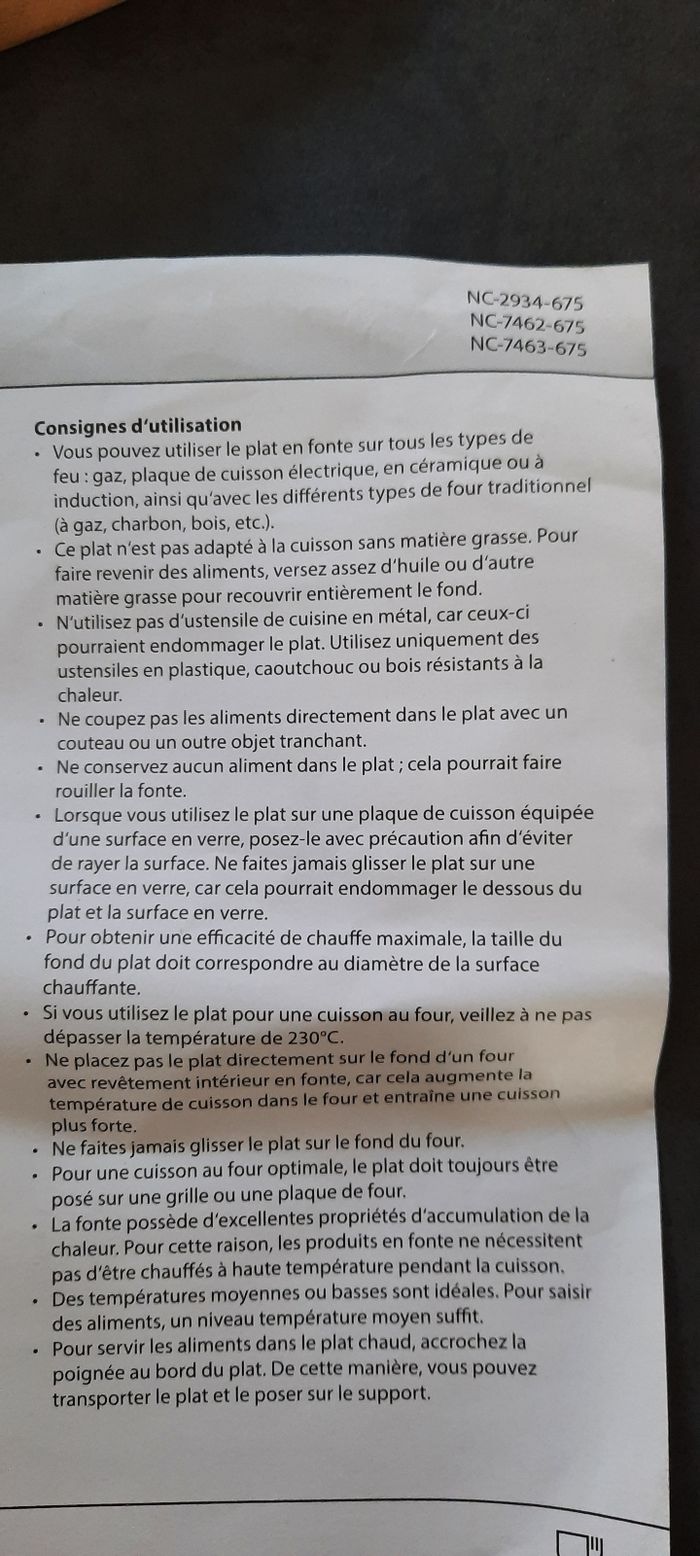 Plat en fonte avec support - photo numéro 4