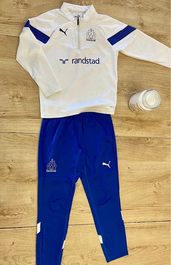 Ensemble d’entraînement enfant OM  taille 9/10 ans valeur 120€