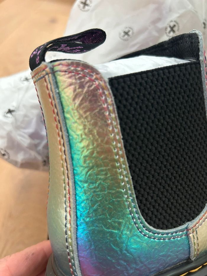 Boots Dr. Martens multicolore rainbow neuve taille 36 - photo numéro 10