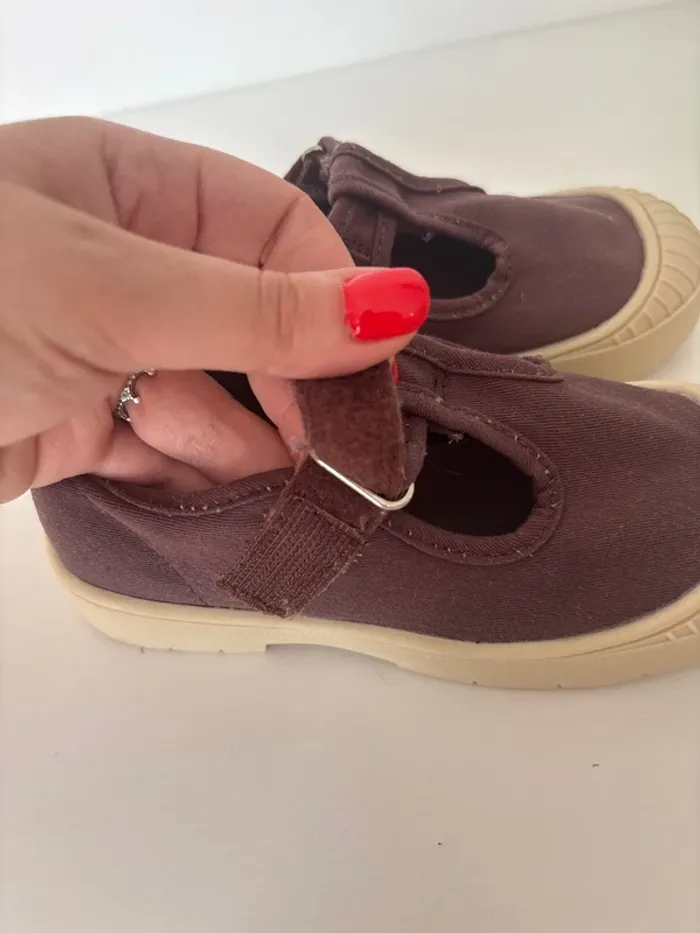Chaussures violette - photo numéro 5