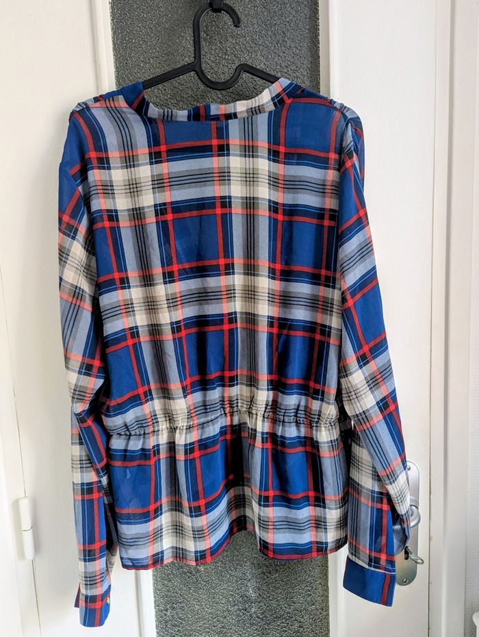 Blouse bleu et rouge camaïeu taille 38 - photo numéro 2