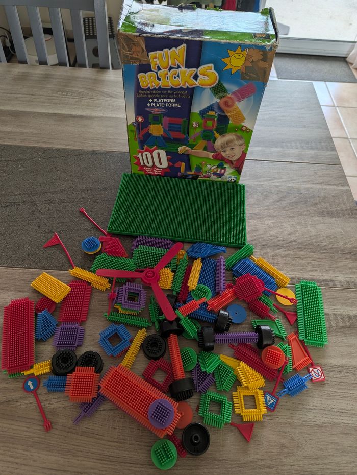 Lot de fun bricks
