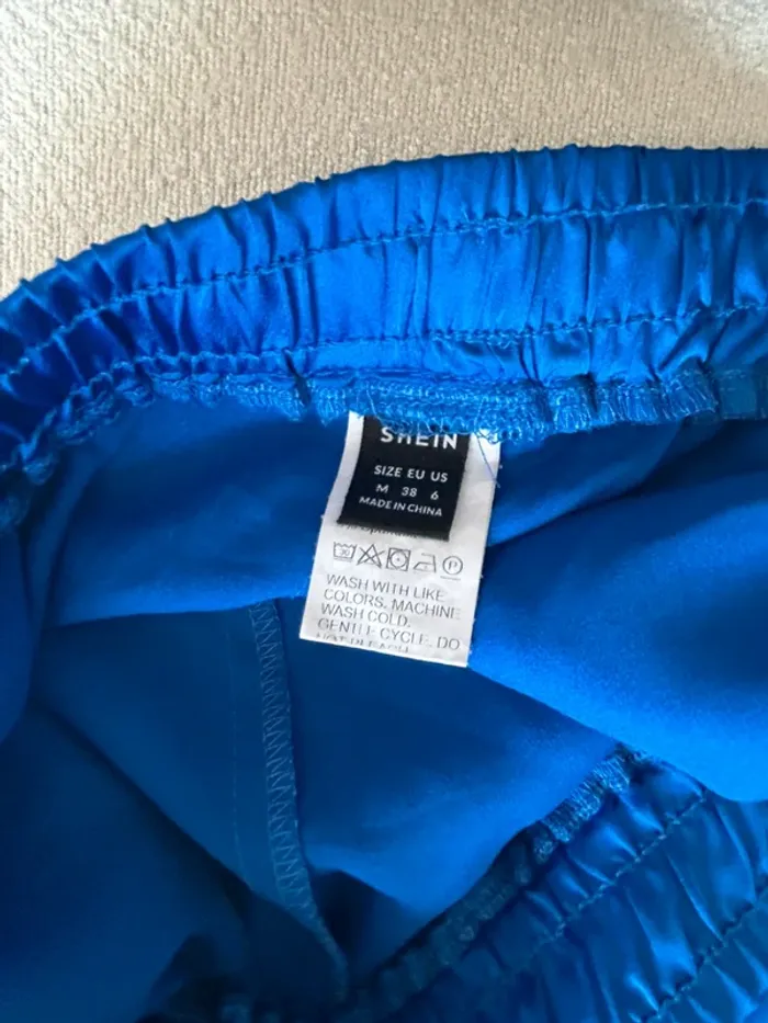 Pantalon fluide à jambes large - photo numéro 4