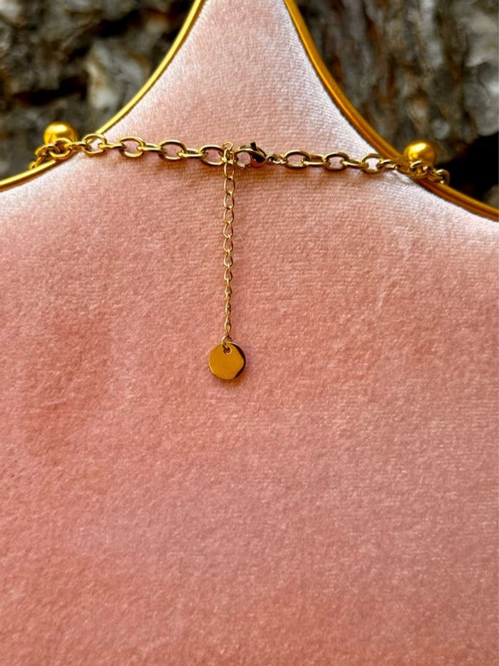 Collier mailles épaisses acier inoxydable or créateur breloques croix trèfle médaille vierge corne - photo numéro 4