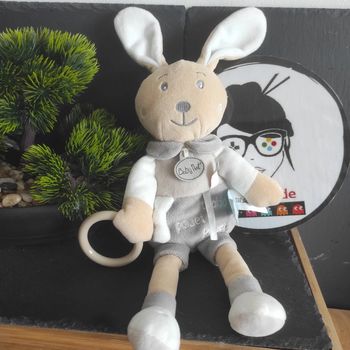Peluche Doudou lapin beige blanc gris pouet tralala Perlim anneau Baby Nat'   #geektradedoudou