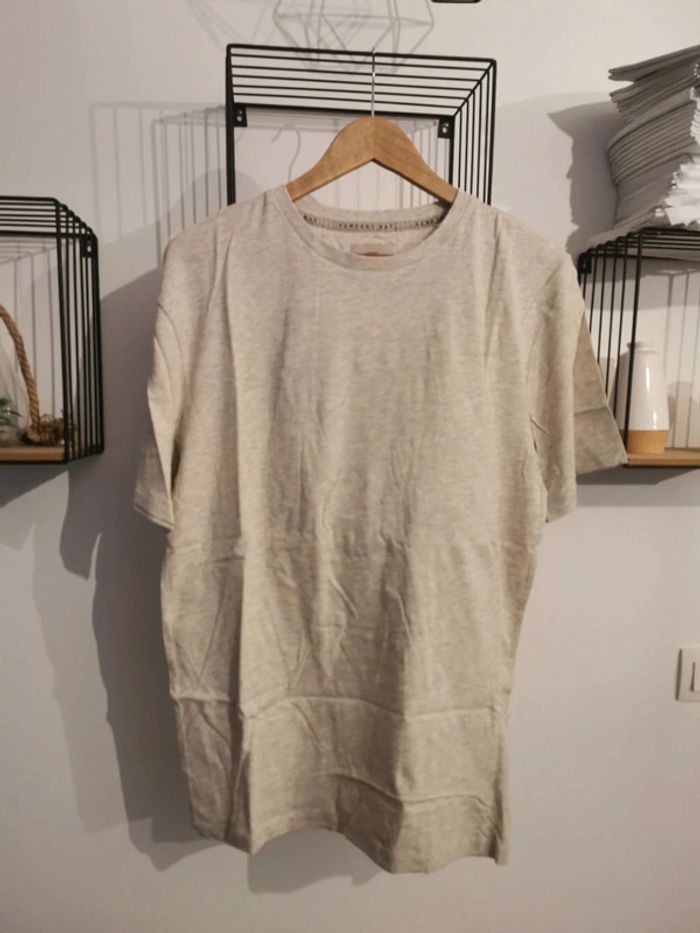 Tee-shirt taille XL