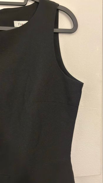 Robe cintrée à la taille 