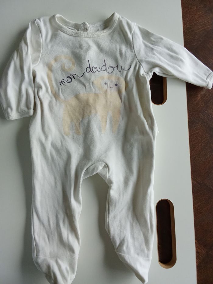 Pyjama 3 mois - 60cm - photo numéro 2