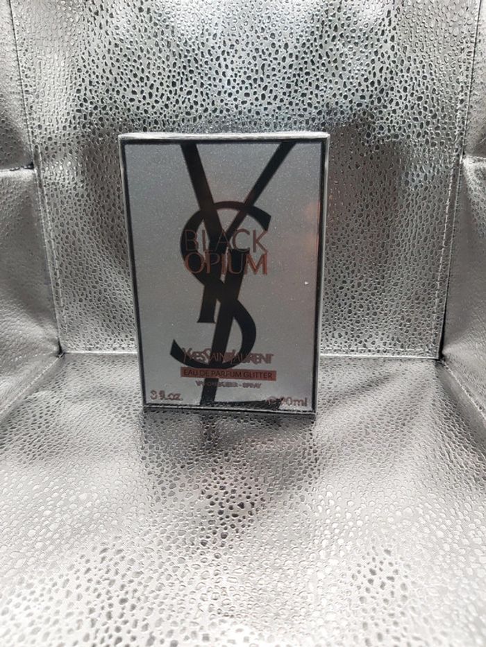 Black Opuim parfum