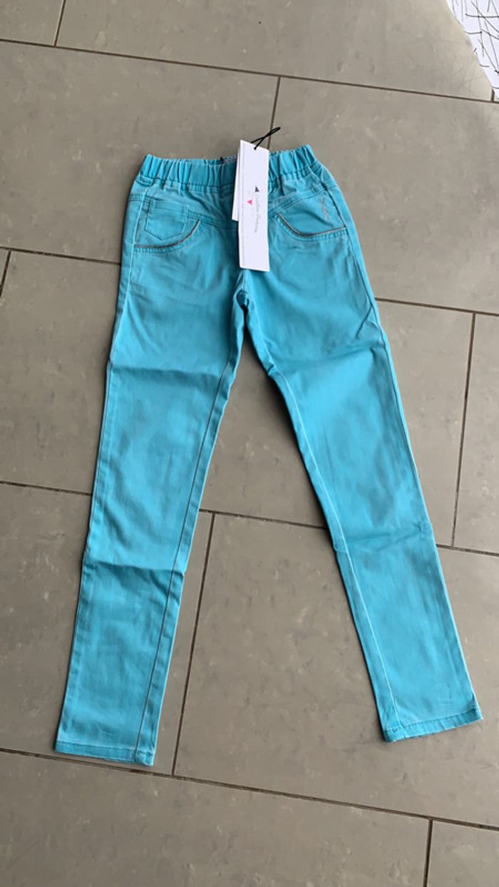 Pantalon turquoise 8ans Alphabet neuf