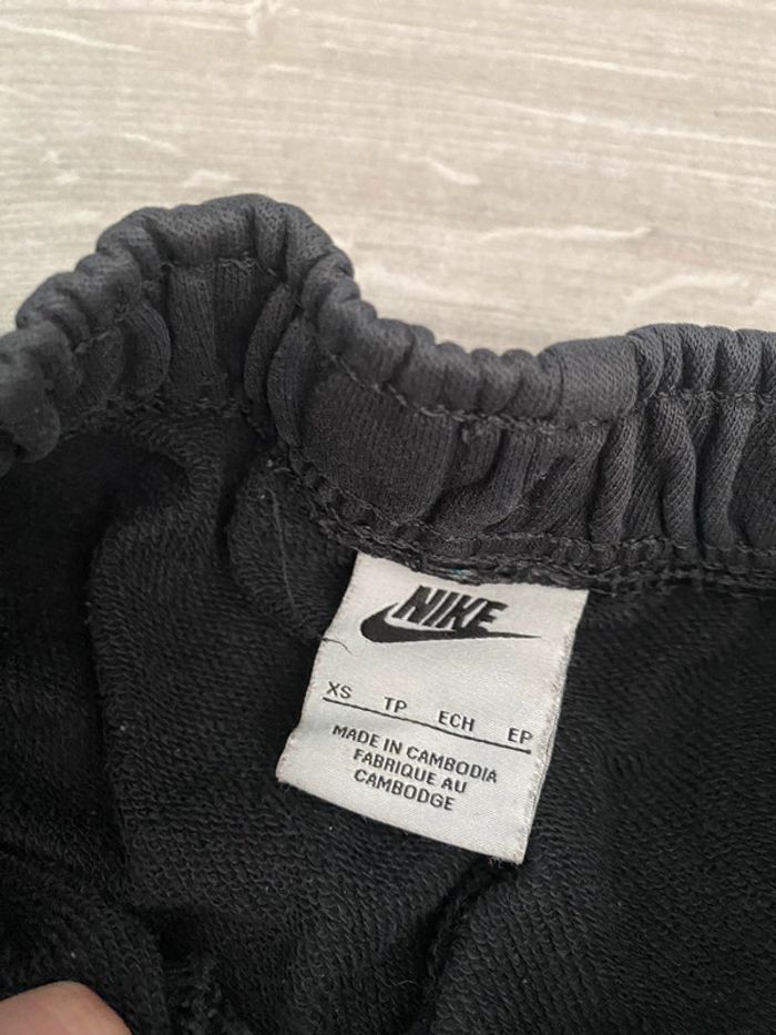 Jogging Nike - photo numéro 3
