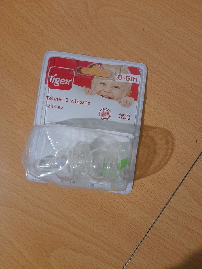 Tetine biberon 0-6 mois
