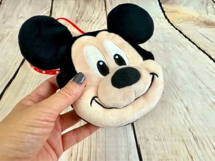 Sacoche Lanière exclusive porte pass annuel (ou magic pass) Disneyland Tokyo tête de Mickey - photo numéro 6