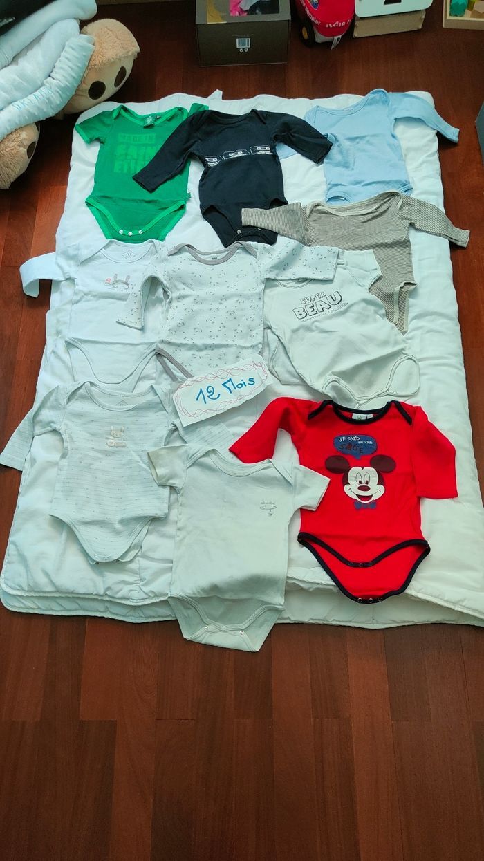 Vends vêtements bébé garçon 12 mois - photo numéro 3