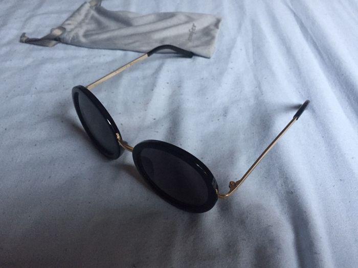 lunette de soleil - photo numéro 2