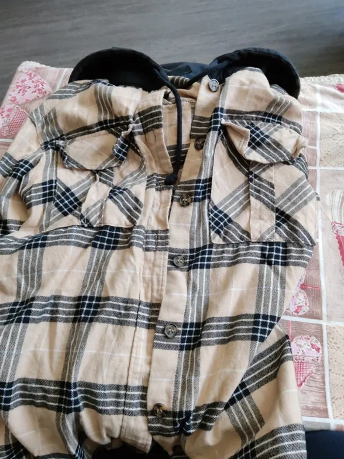Veste chemise à carreaux avec capuche noir et marron txs - photo numéro 3