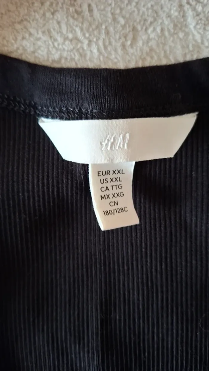 Lot 2 débardeurs H&M - photo numéro 3