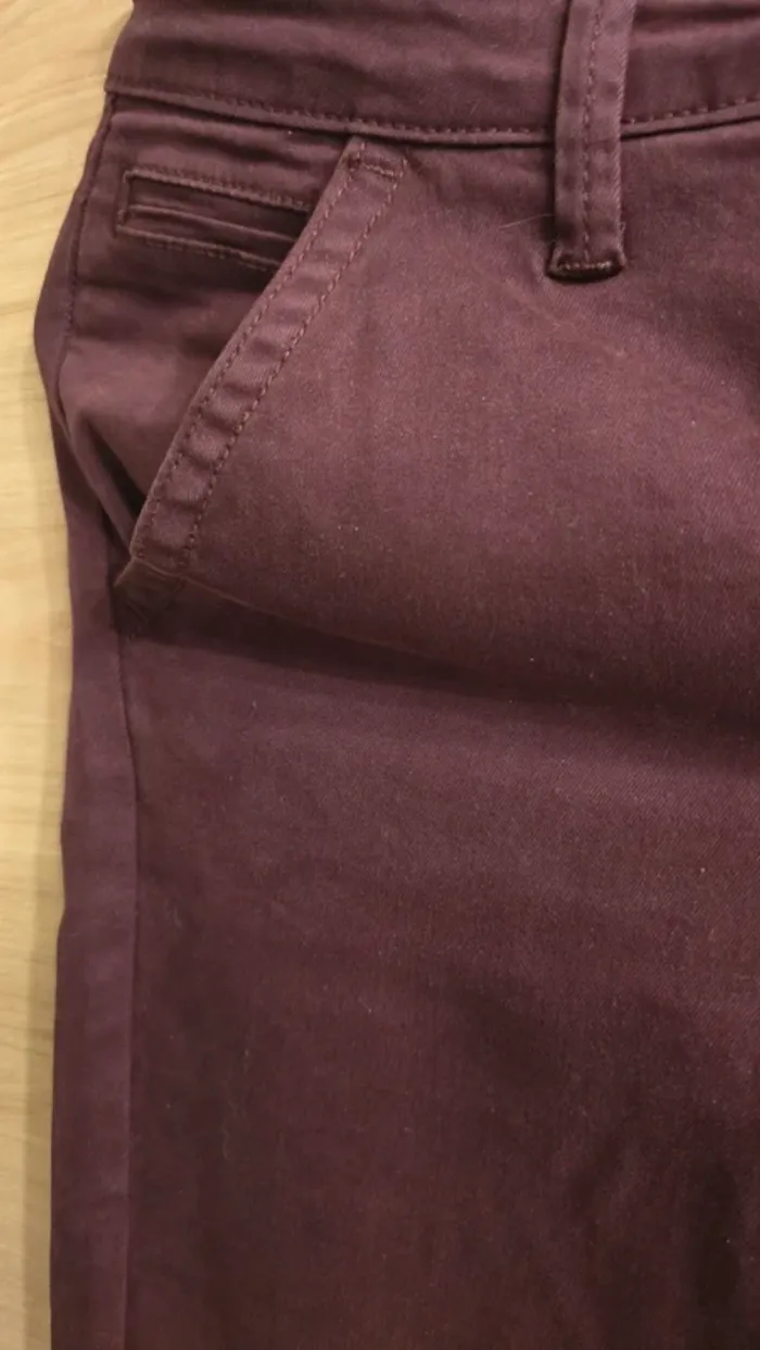 Pantalon chino neuf ! - photo numéro 4