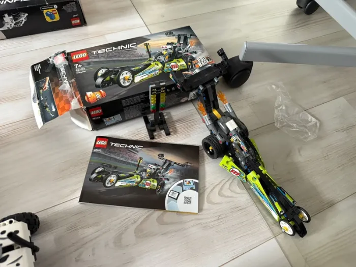 LEGO 42103 Technic Le Dragster