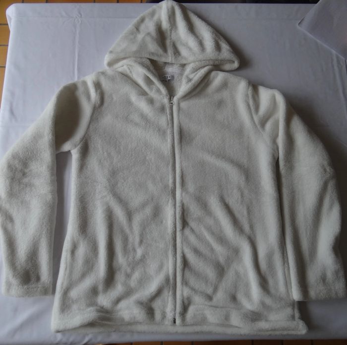 gros gilet blanc XL - photo numéro 2