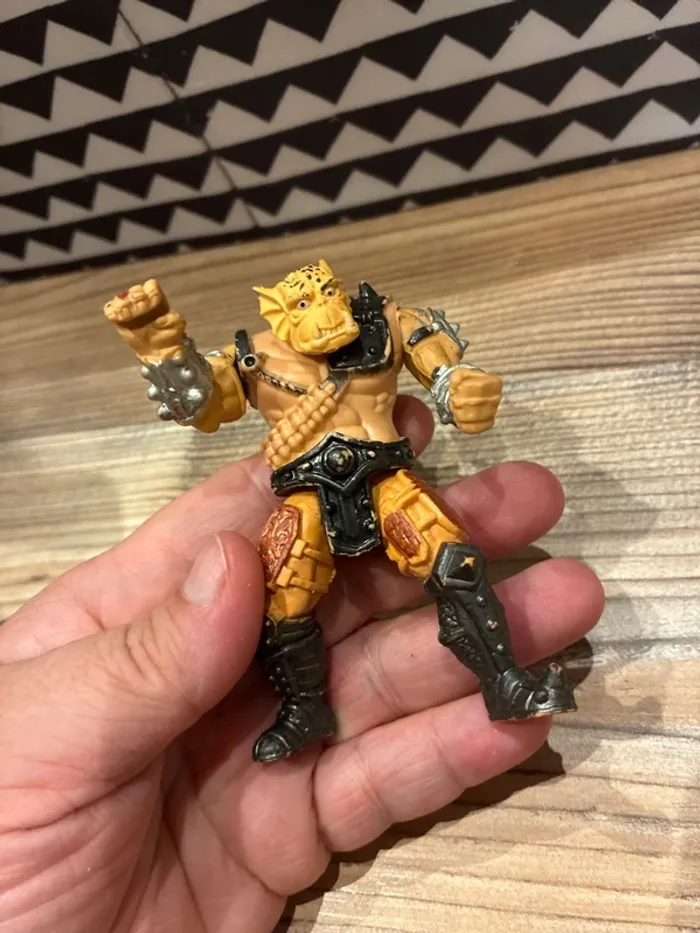 Figurine chap mei beast raider ? - photo numéro 5