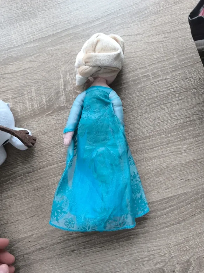 Lot de 3 peluches la reine des neiges - photo numéro 3