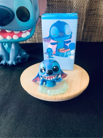 Figurine Stitch - Collection 5-6 cm (6 sur 9)