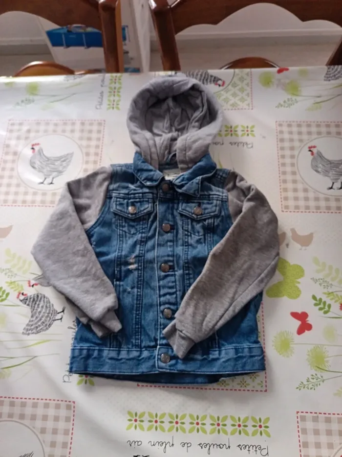 Veste en jeans capuche Lupilu 5/6 ans