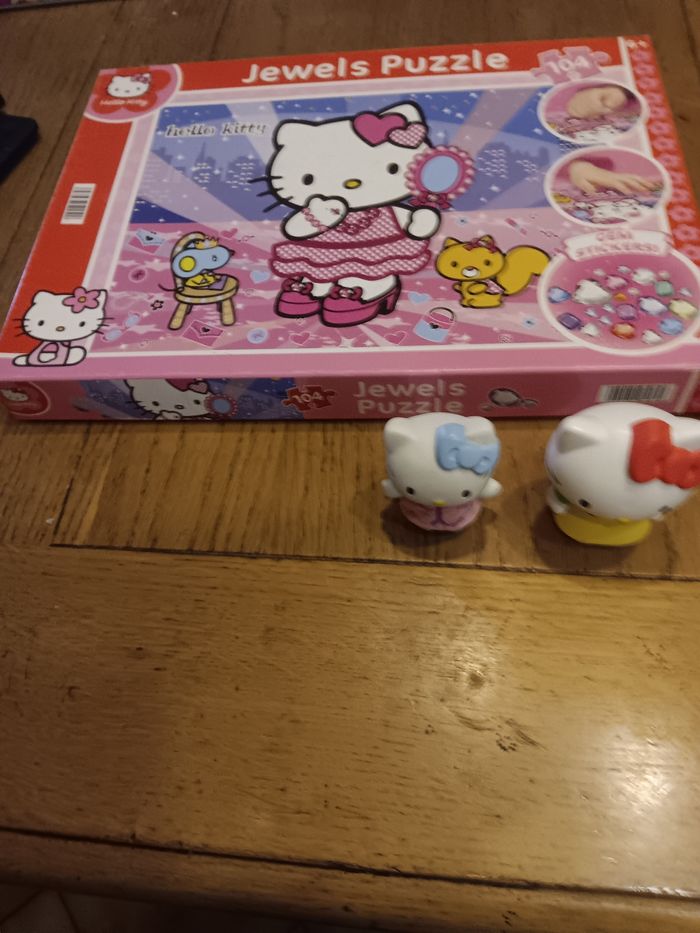 Puzzle hello kitty