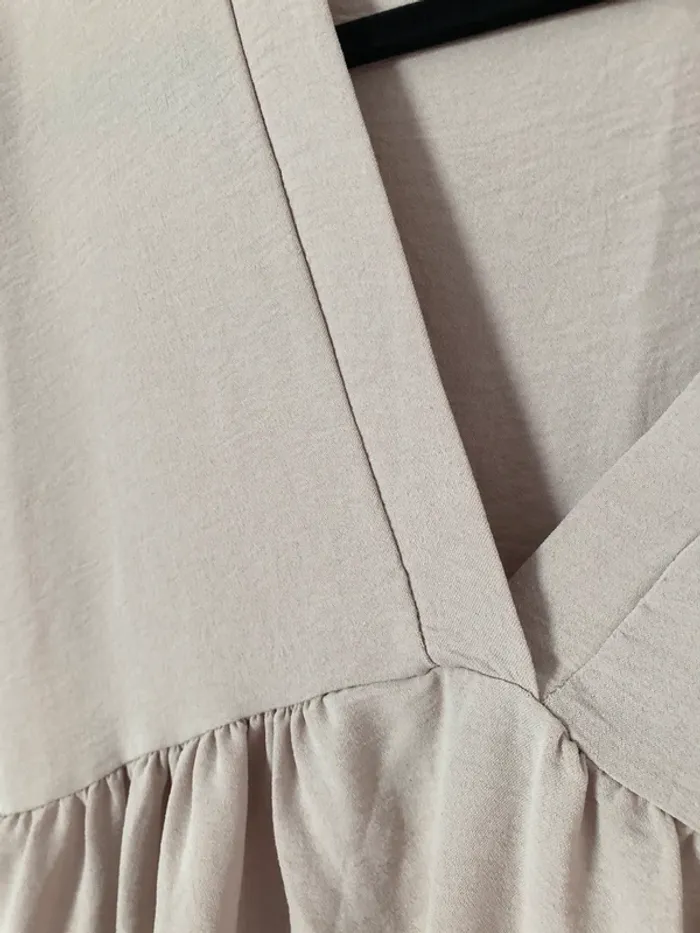 Robe beige New Collection taille unique S/M/L - photo numéro 4