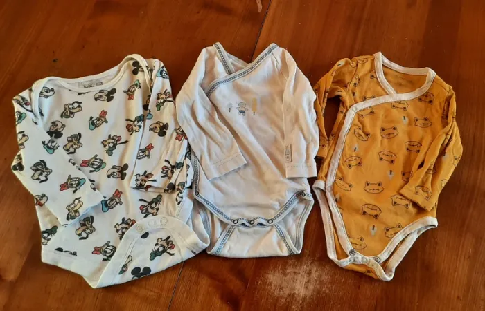Lot de 9 vêtements garçon 3 mois, hiver - photo numéro 4