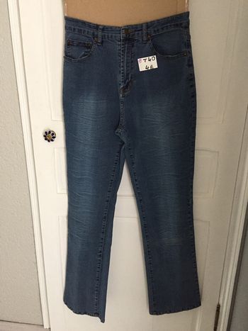 671-Jean bleu clair T 38