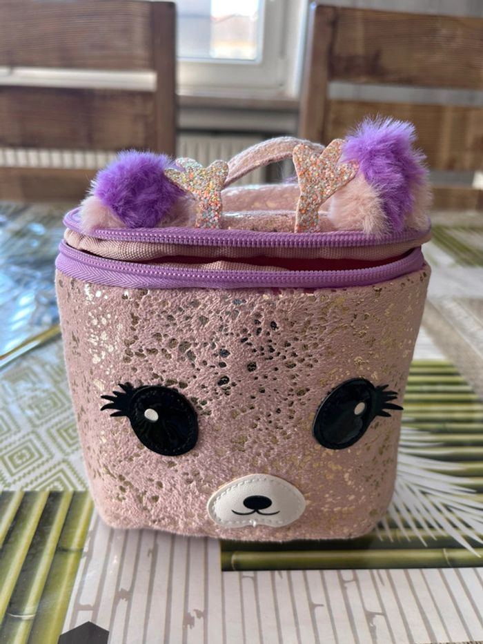 Trousse de toilette pour fille