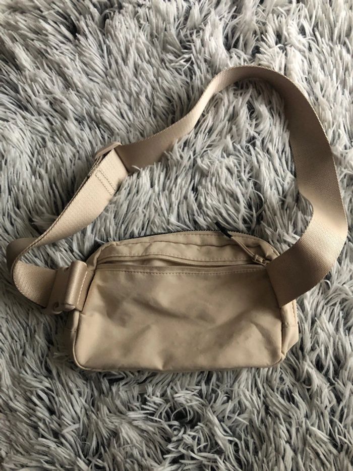 Petite banane 18x12
