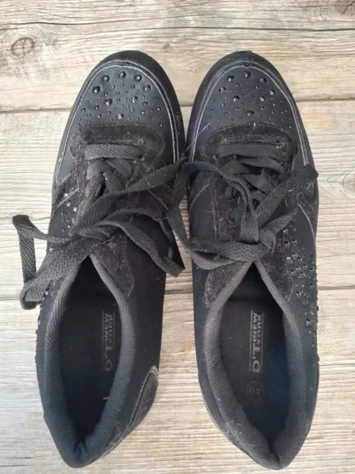 Baskets femme, chaussures noires avec strass pointure )40 - photo numéro 3