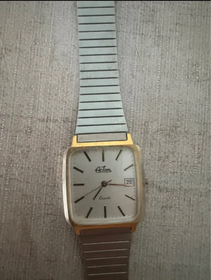 Montre femme - photo numéro 2