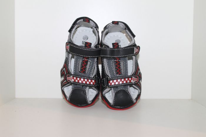 superbe sandales nus pieds noire et rouge 29 - photo numéro 3