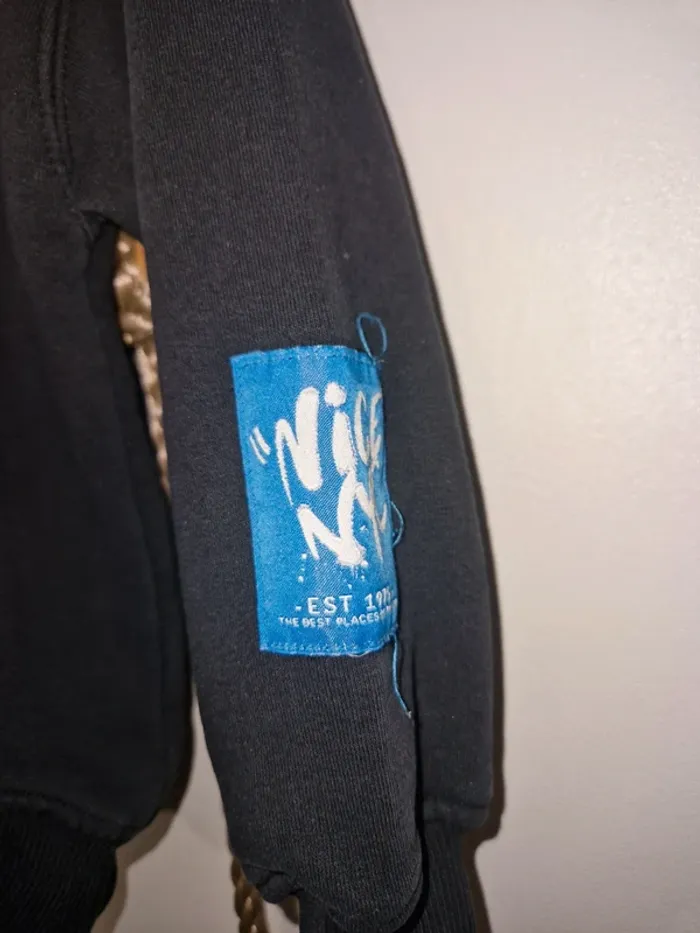 Pulls 👦 - photo numéro 4